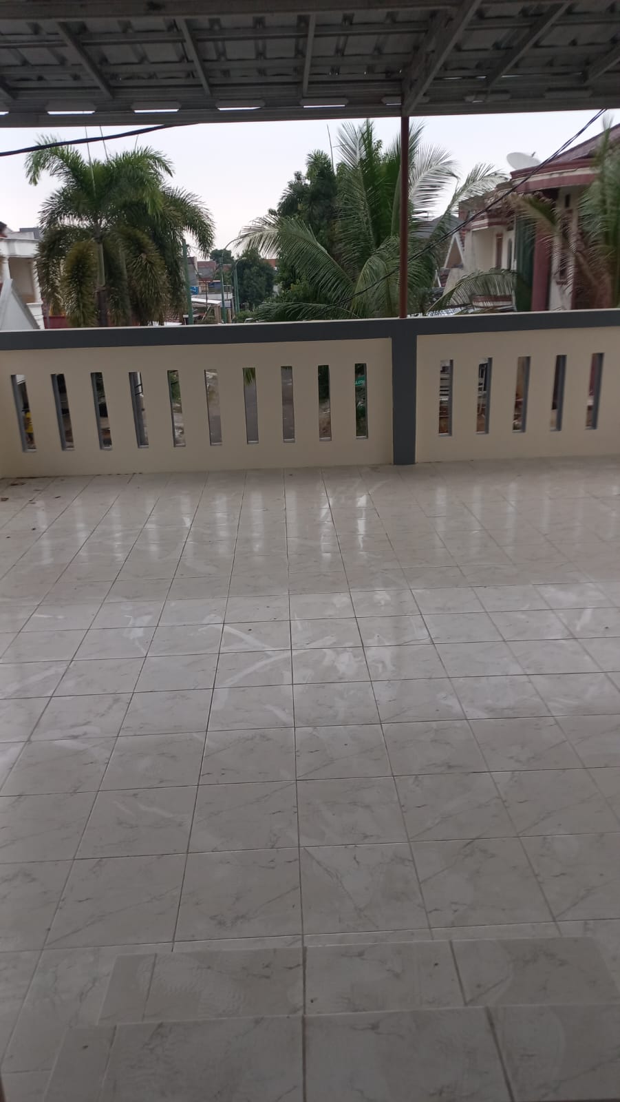 Disewakan Rumah di Meadow Green Lippo Cikarang